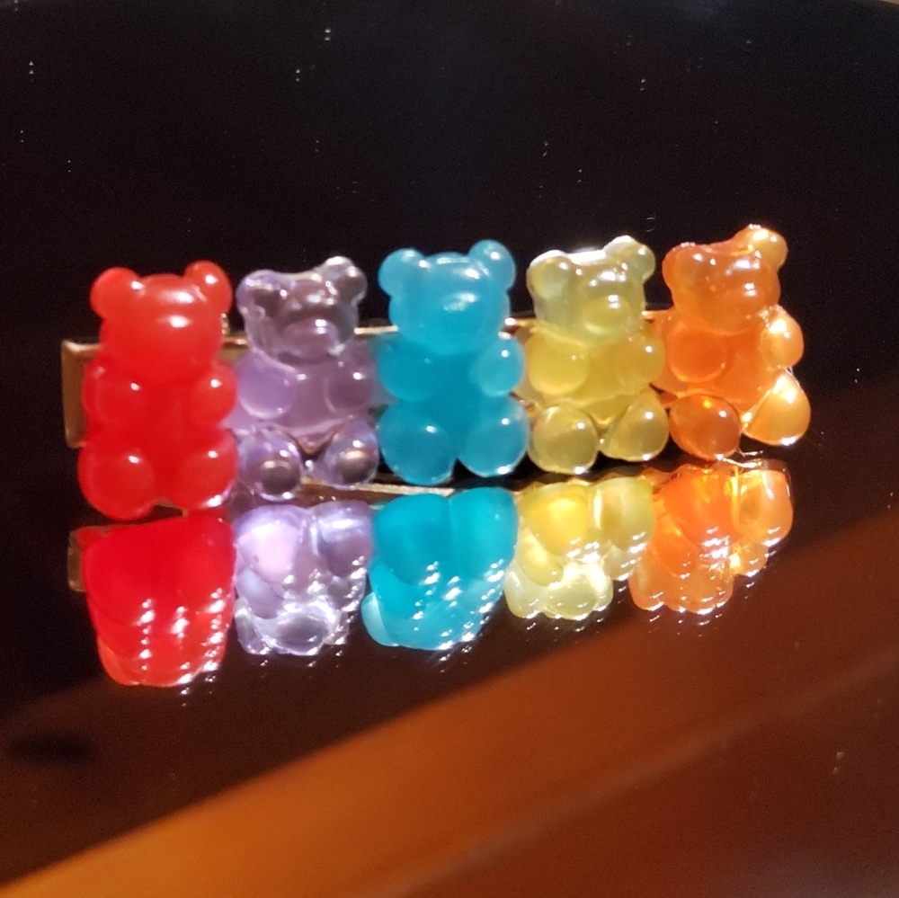 NWT Gummy Bear Barrette